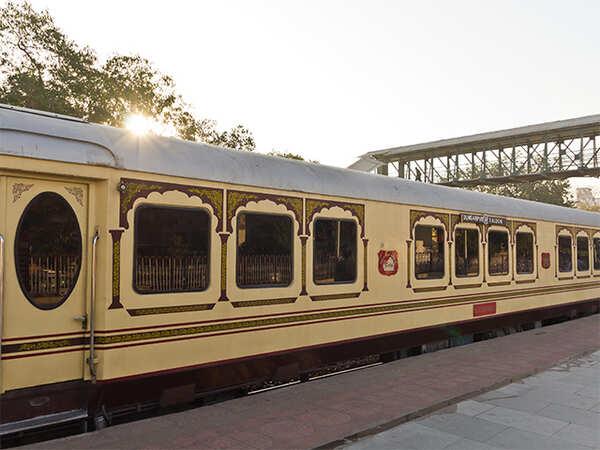 Luxury Train  Palace on Wheels
